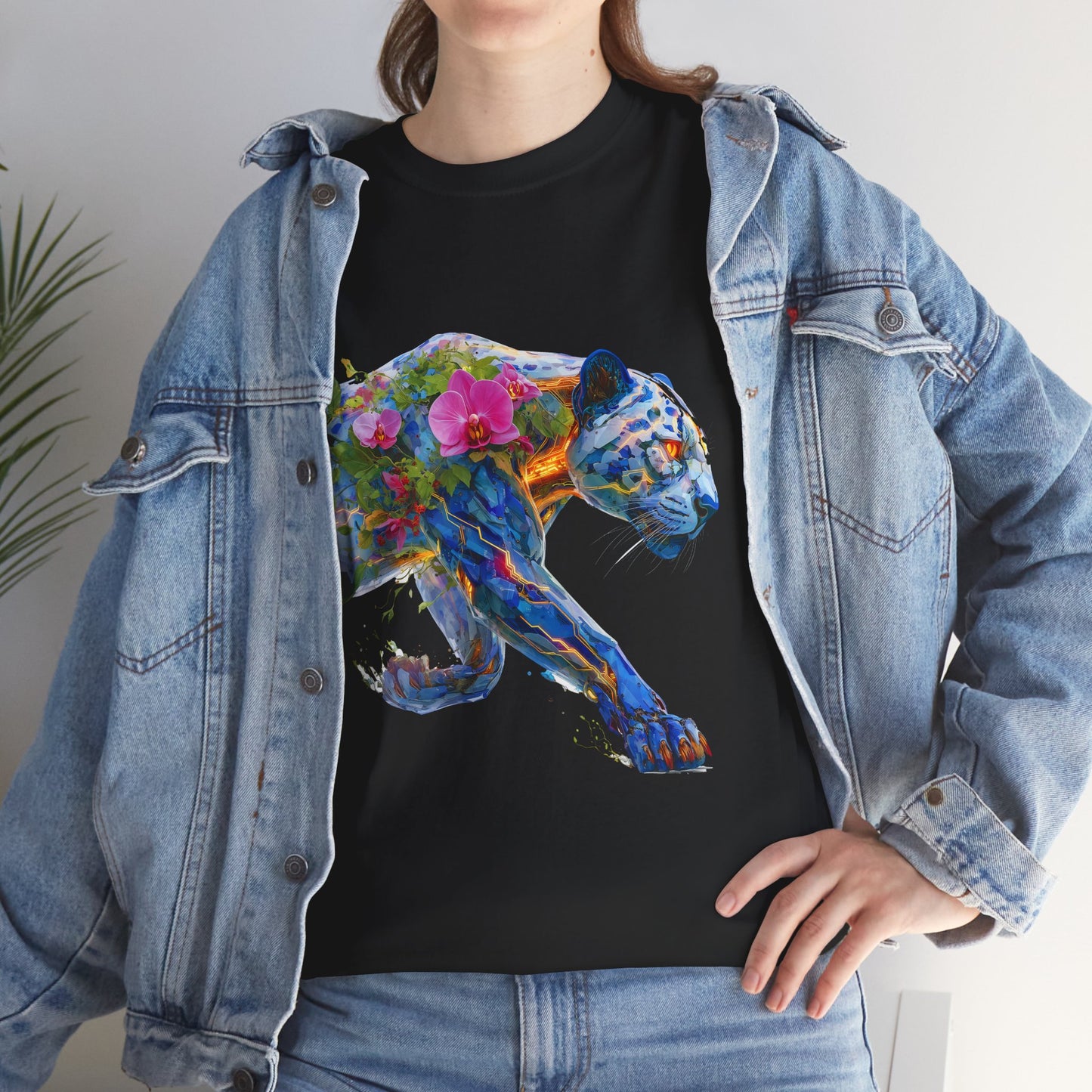 Jaguar Mécano-Botanique : Art Conceptuel de la Nature Futuriste T-shirt essentiel