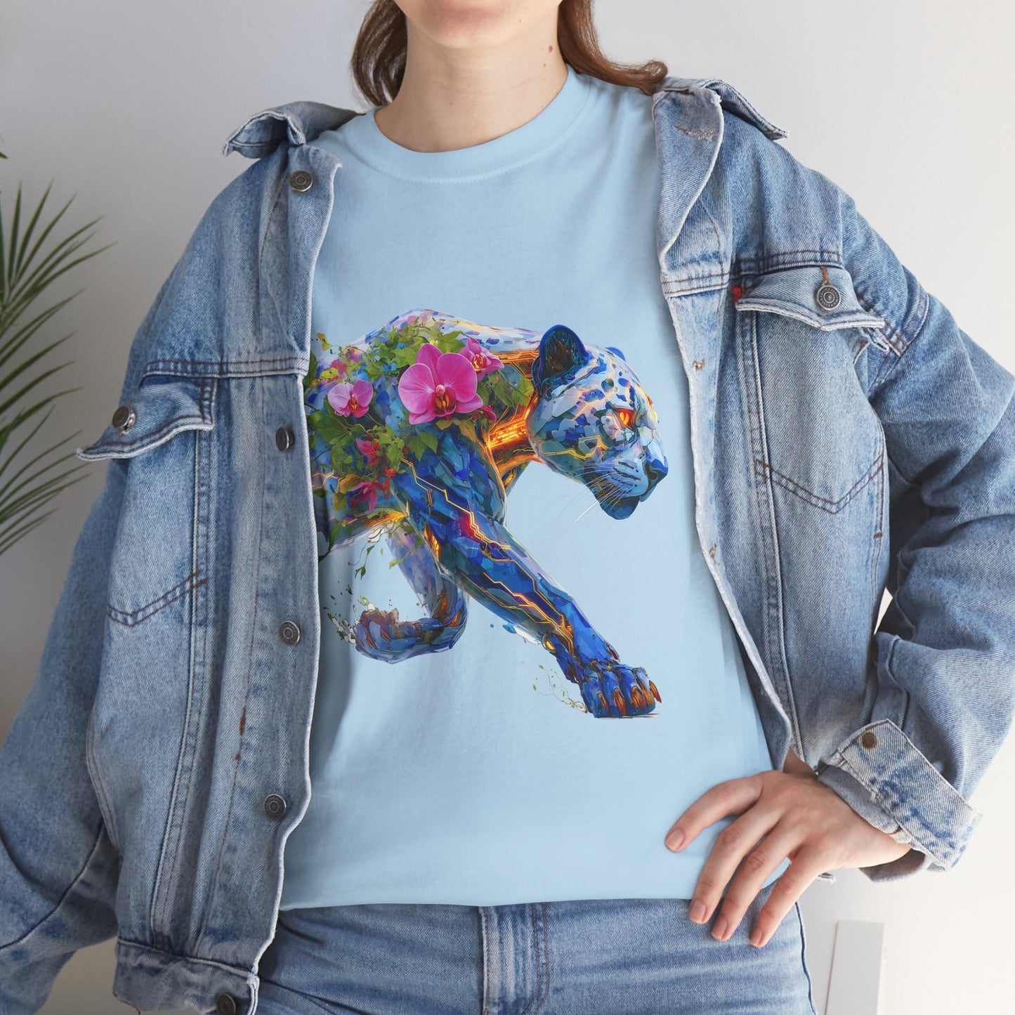 Jaguar Mécano-Botanique : Art Conceptuel de la Nature Futuriste T-shirt essentiel