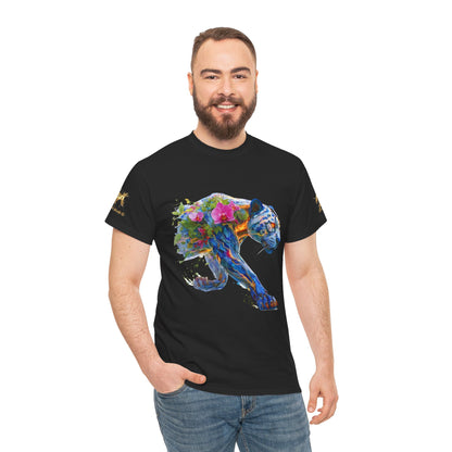 Jaguar Mécano-Botanique : Art Conceptuel de la Nature Futuriste T-shirt essentiel